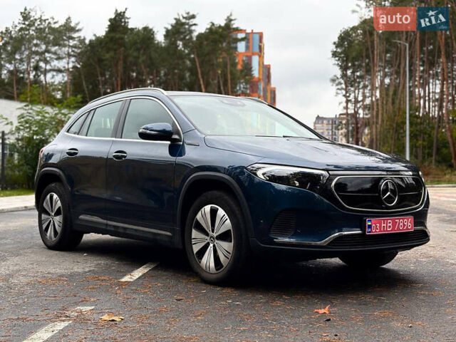 Синий Мерседес EQA, объемом двигателя 0 л и пробегом 248 тыс. км за 22700 $, фото 4 на Automoto.ua