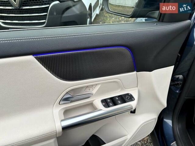 Синий Мерседес EQA, объемом двигателя 0 л и пробегом 68 тыс. км за 25900 $, фото 42 на Automoto.ua