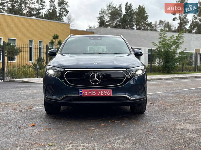 Синий Мерседес EQA, объемом двигателя 0 л и пробегом 248 тыс. км за 22700 $, фото 63 на Automoto.ua