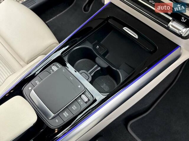 Синий Мерседес EQA, объемом двигателя 0 л и пробегом 68 тыс. км за 25800 $, фото 37 на Automoto.ua