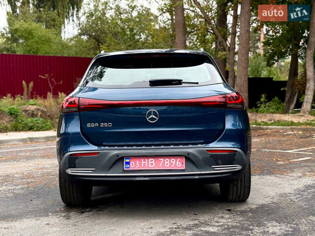 Синий Мерседес EQA, объемом двигателя 0 л и пробегом 248 тыс. км за 22700 $, фото 15 на Automoto.ua