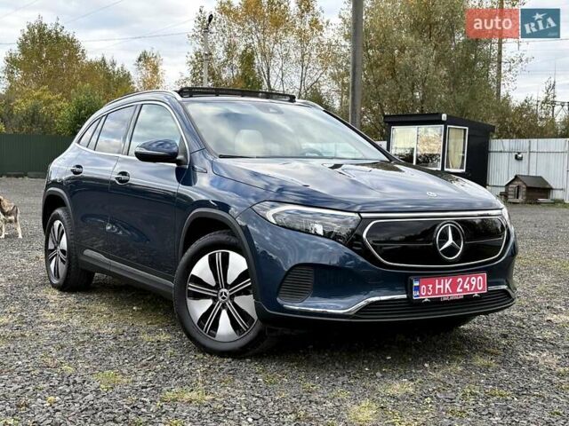Синий Мерседес EQA, объемом двигателя 0 л и пробегом 68 тыс. км за 25900 $, фото 3 на Automoto.ua