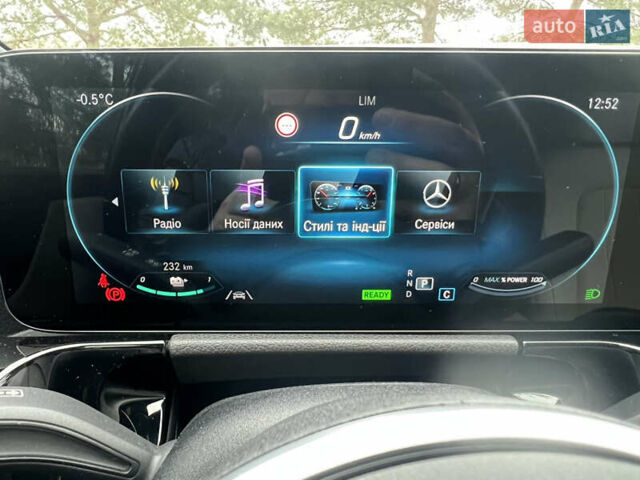 Синій Мерседес EQA, об'ємом двигуна 0 л та пробігом 74 тис. км за 27700 $, фото 54 на Automoto.ua