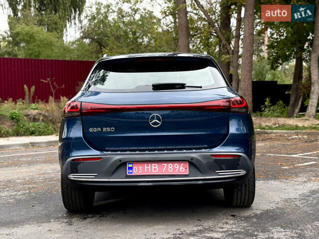 Синий Мерседес EQA, объемом двигателя 0 л и пробегом 245 тыс. км за 22700 $, фото 11 на Automoto.ua