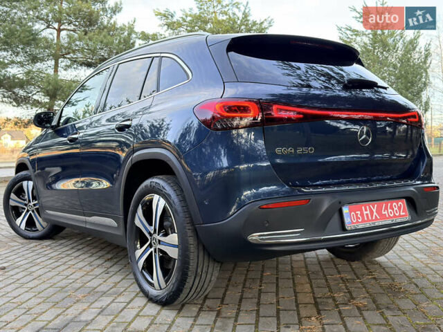 Синій Мерседес EQA, об'ємом двигуна 0 л та пробігом 70 тис. км за 26990 $, фото 10 на Automoto.ua