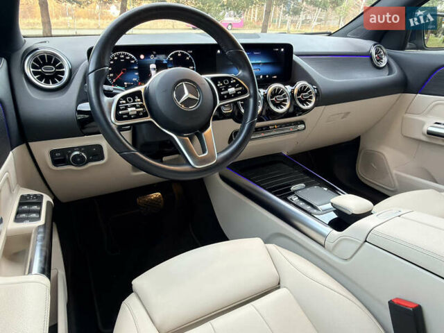 Синій Мерседес EQA, об'ємом двигуна 0 л та пробігом 70 тис. км за 26990 $, фото 23 на Automoto.ua