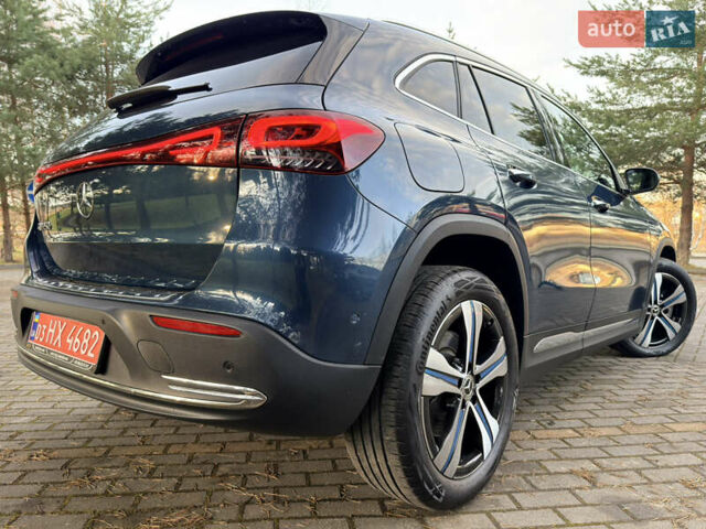 Синій Мерседес EQA, об'ємом двигуна 0 л та пробігом 70 тис. км за 26990 $, фото 13 на Automoto.ua