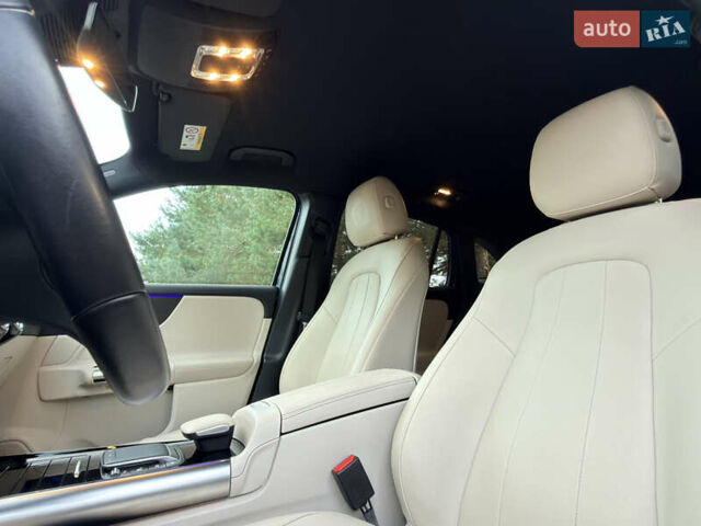 Синій Мерседес EQA, об'ємом двигуна 0 л та пробігом 70 тис. км за 26990 $, фото 27 на Automoto.ua