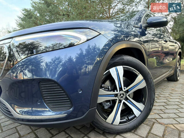 Синій Мерседес EQA, об'ємом двигуна 0 л та пробігом 70 тис. км за 26990 $, фото 4 на Automoto.ua