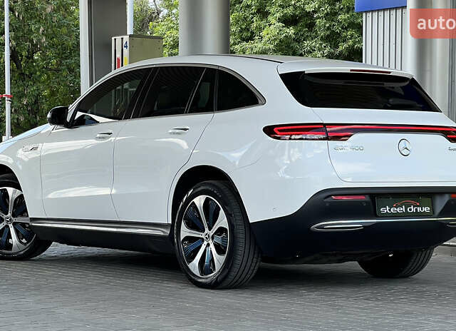 Білий Мерседес EQC, об'ємом двигуна 0 л та пробігом 34 тис. км за 31999 $, фото 3 на Automoto.ua