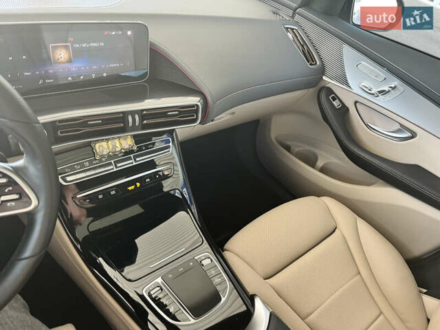 Білий Мерседес EQC, об'ємом двигуна 0 л та пробігом 34 тис. км за 31999 $, фото 9 на Automoto.ua