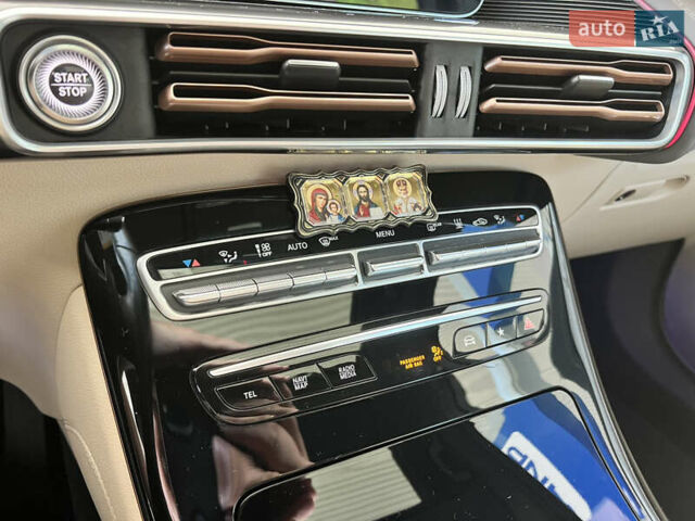 Білий Мерседес EQC, об'ємом двигуна 0 л та пробігом 34 тис. км за 31999 $, фото 17 на Automoto.ua