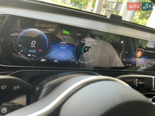 Білий Мерседес EQC, об'ємом двигуна 0 л та пробігом 34 тис. км за 31999 $, фото 21 на Automoto.ua