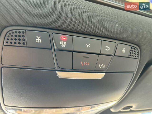 Білий Мерседес EQC, об'ємом двигуна 0 л та пробігом 34 тис. км за 31999 $, фото 27 на Automoto.ua