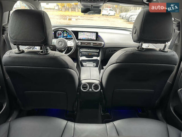 Белый Мерседес EQC, объемом двигателя 0 л и пробегом 140 тыс. км за 32800 $, фото 18 на Automoto.ua