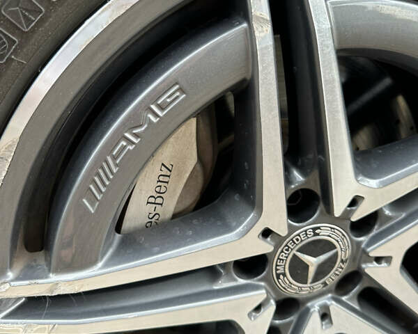 Белый Мерседес EQC, объемом двигателя 0 л и пробегом 51 тыс. км за 32500 $, фото 49 на Automoto.ua