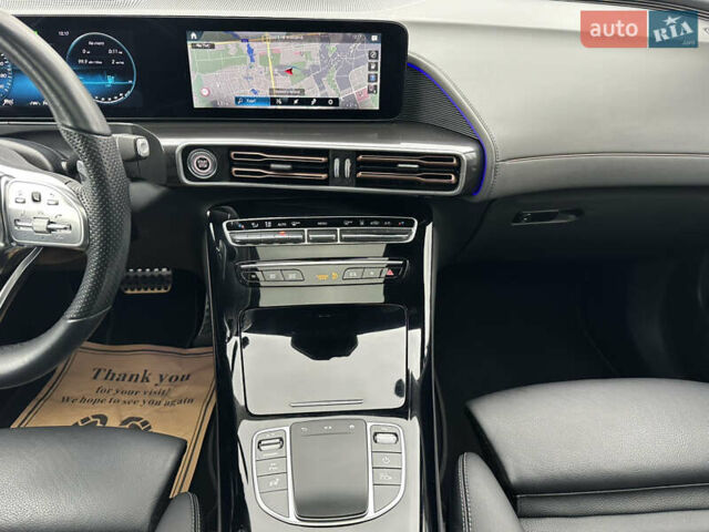 Белый Мерседес EQC, объемом двигателя 0 л и пробегом 140 тыс. км за 32800 $, фото 27 на Automoto.ua