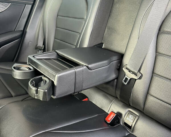 Белый Мерседес EQC, объемом двигателя 0 л и пробегом 51 тыс. км за 32500 $, фото 35 на Automoto.ua