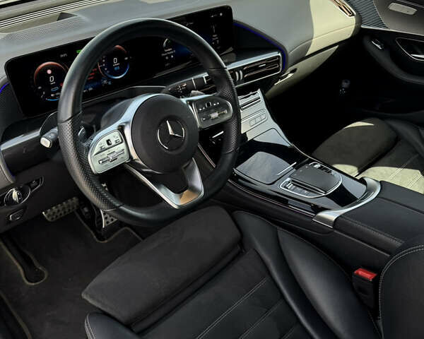 Білий Мерседес EQC, об'ємом двигуна 0 л та пробігом 50 тис. км за 34900 $, фото 23 на Automoto.ua