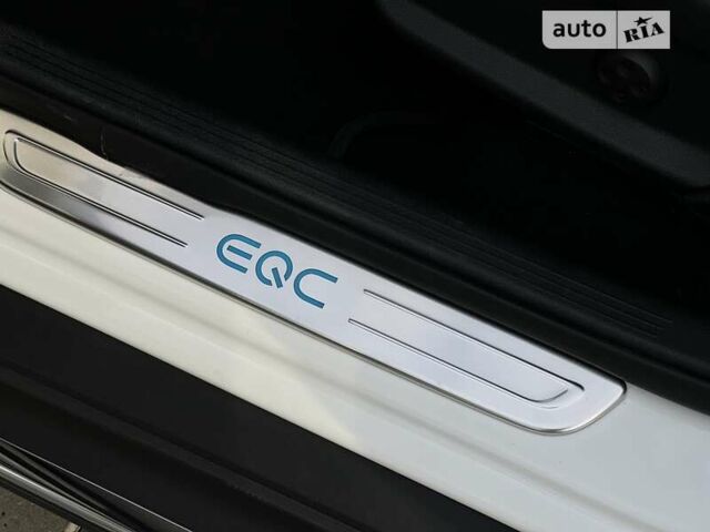 Білий Мерседес EQC, об'ємом двигуна 0 л та пробігом 23 тис. км за 56900 $, фото 45 на Automoto.ua