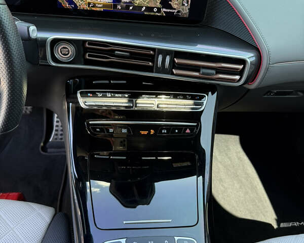 Белый Мерседес EQC, объемом двигателя 0 л и пробегом 36 тыс. км за 45000 $, фото 14 на Automoto.ua