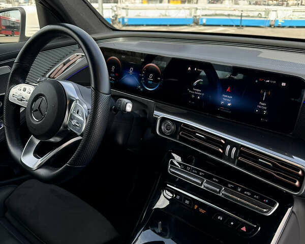 Белый Мерседес EQC, объемом двигателя 0 л и пробегом 50 тыс. км за 35900 $, фото 20 на Automoto.ua