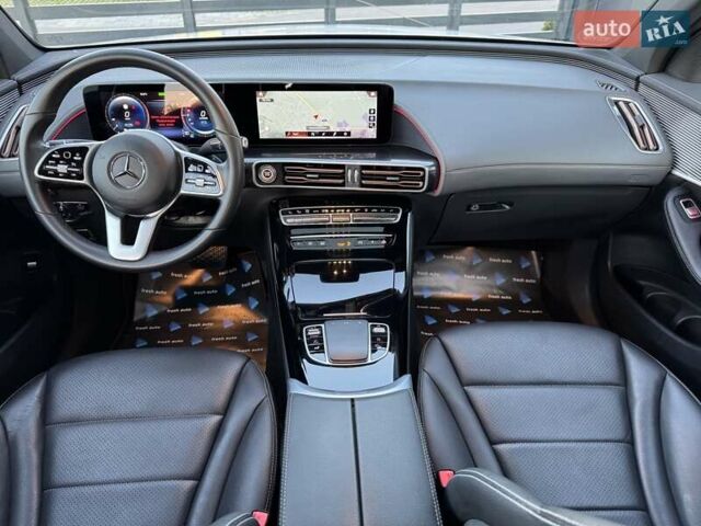 Белый Мерседес EQC, объемом двигателя 0 л и пробегом 77 тыс. км за 34900 $, фото 3 на Automoto.ua