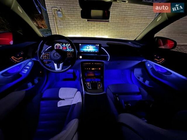 Белый Мерседес EQC, объемом двигателя 0 л и пробегом 27 тыс. км за 49999 $, фото 17 на Automoto.ua