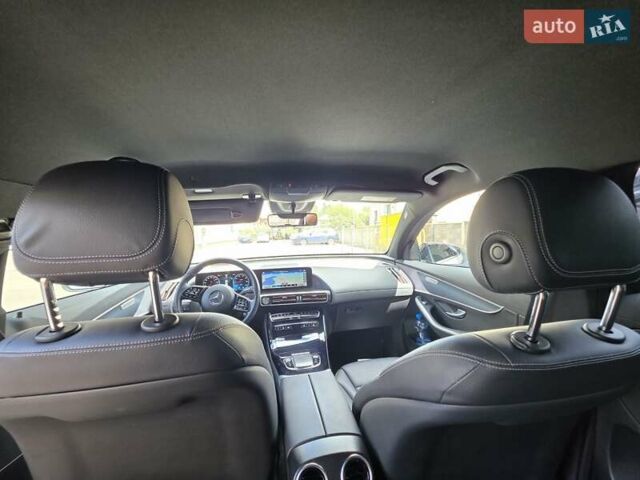 Белый Мерседес EQC, объемом двигателя 0 л и пробегом 61 тыс. км за 39000 $, фото 7 на Automoto.ua