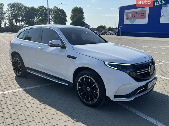 Белый Мерседес EQC, объемом двигателя 0 л и пробегом 85 тыс. км за 39800 $, фото 1 на Automoto.ua