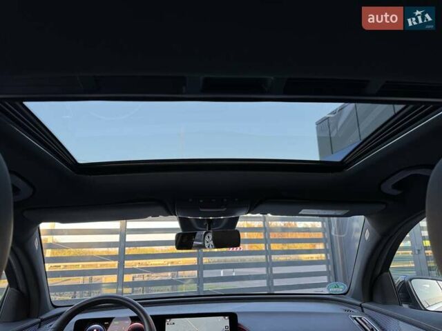 Белый Мерседес EQC, объемом двигателя 0 л и пробегом 77 тыс. км за 34900 $, фото 4 на Automoto.ua