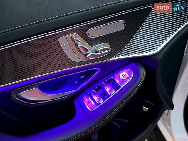 Белый Мерседес EQC, объемом двигателя 0 л и пробегом 11 тыс. км за 44800 $, фото 37 на Automoto.ua