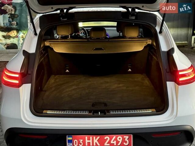 Белый Мерседес EQC, объемом двигателя 0 л и пробегом 11 тыс. км за 44800 $, фото 22 на Automoto.ua