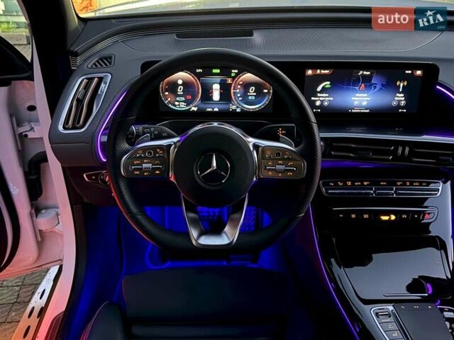 Белый Мерседес EQC, объемом двигателя 0 л и пробегом 11 тыс. км за 44800 $, фото 43 на Automoto.ua