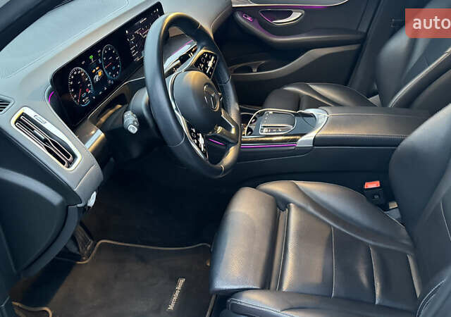 Белый Мерседес EQC, объемом двигателя 0 л и пробегом 75 тыс. км за 45000 $, фото 5 на Automoto.ua