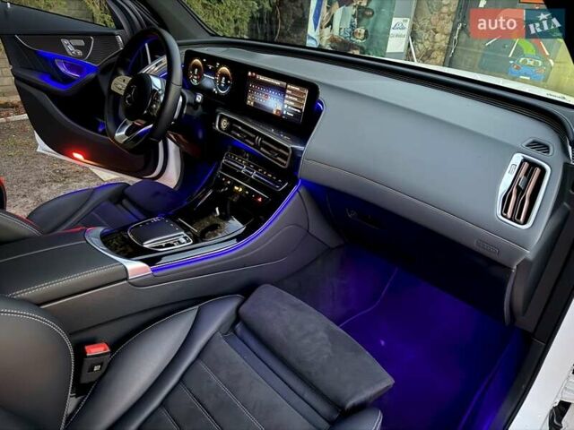 Белый Мерседес EQC, объемом двигателя 0 л и пробегом 11 тыс. км за 44800 $, фото 29 на Automoto.ua