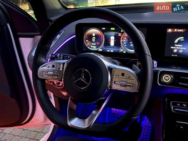 Белый Мерседес EQC, объемом двигателя 0 л и пробегом 11 тыс. км за 44800 $, фото 44 на Automoto.ua
