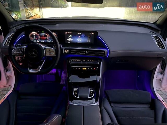 Белый Мерседес EQC, объемом двигателя 0 л и пробегом 11 тыс. км за 44800 $, фото 42 на Automoto.ua