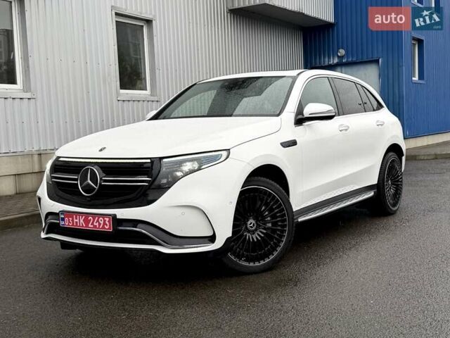 Белый Мерседес EQC, объемом двигателя 0 л и пробегом 11 тыс. км за 44800 $, фото 1 на Automoto.ua