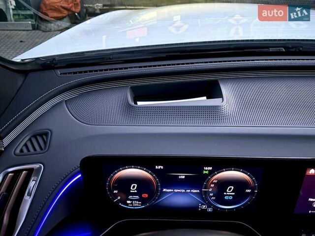 Белый Мерседес EQC, объемом двигателя 0 л и пробегом 11 тыс. км за 44800 $, фото 49 на Automoto.ua