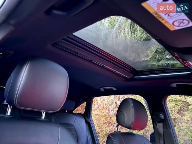 Белый Мерседес EQC, объемом двигателя 0 л и пробегом 11 тыс. км за 44800 $, фото 48 на Automoto.ua