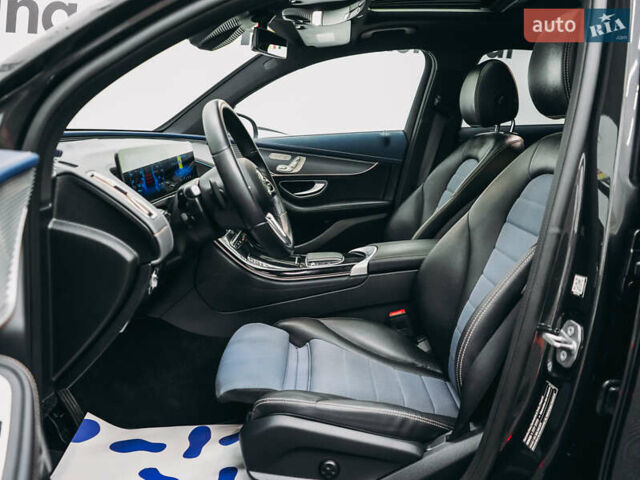 Чорний Мерседес EQC, об'ємом двигуна 0 л та пробігом 164 тис. км за 26405 $, фото 37 на Automoto.ua