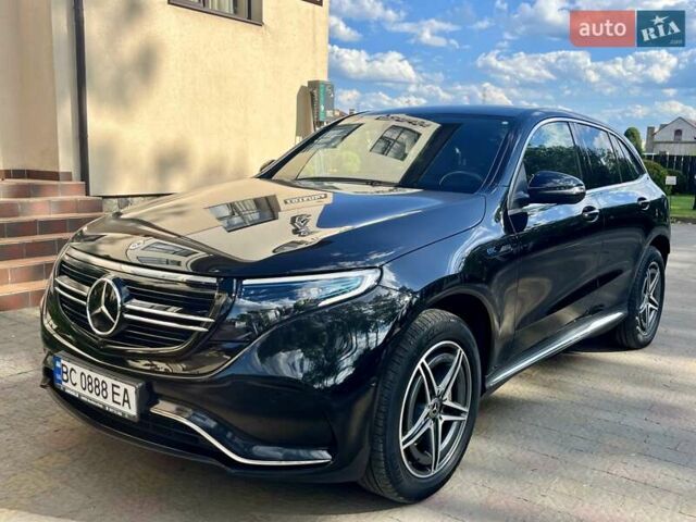 Черный Мерседес EQC, объемом двигателя 0 л и пробегом 54 тыс. км за 39800 $, фото 2 на Automoto.ua