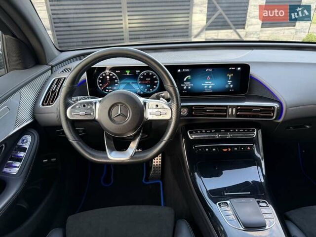 Черный Мерседес EQC, объемом двигателя 0 л и пробегом 155 тыс. км за 33800 $, фото 132 на Automoto.ua