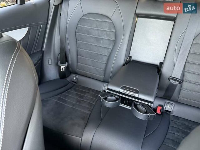 Черный Мерседес EQC, объемом двигателя 0 л и пробегом 155 тыс. км за 33800 $, фото 60 на Automoto.ua