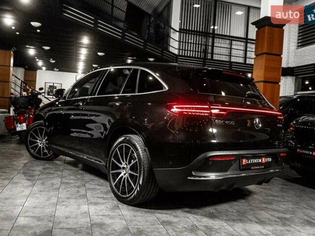 Черный Мерседес EQC, объемом двигателя 0 л и пробегом 53 тыс. км за 38900 $, фото 7 на Automoto.ua