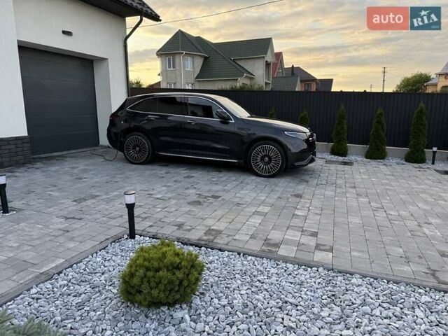 Черный Мерседес EQC, объемом двигателя 0 л и пробегом 155 тыс. км за 33800 $, фото 155 на Automoto.ua