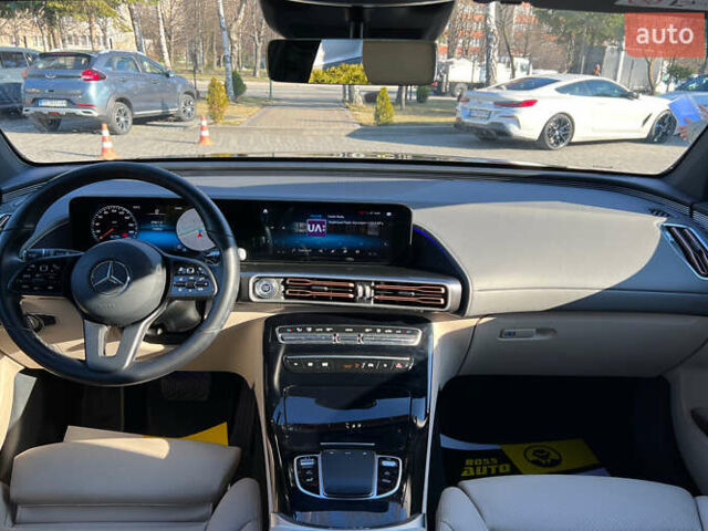 Чорний Мерседес EQC, об'ємом двигуна 0 л та пробігом 120 тис. км за 33700 $, фото 10 на Automoto.ua