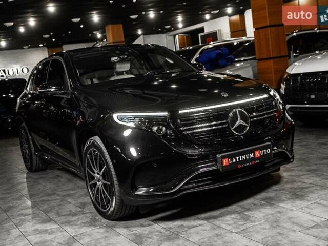 Черный Мерседес EQC, объемом двигателя 0 л и пробегом 53 тыс. км за 38900 $, фото 18 на Automoto.ua