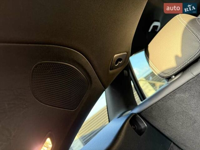 Черный Мерседес EQC, объемом двигателя 0 л и пробегом 155 тыс. км за 33800 $, фото 105 на Automoto.ua